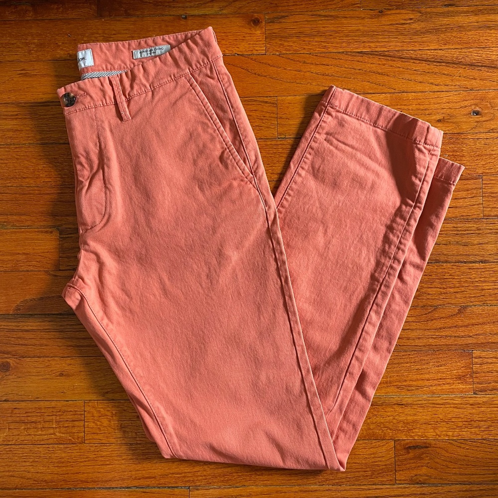 Goodfellow & Co Men's Hennepin Chino, Slim 32x32, Coral Pink